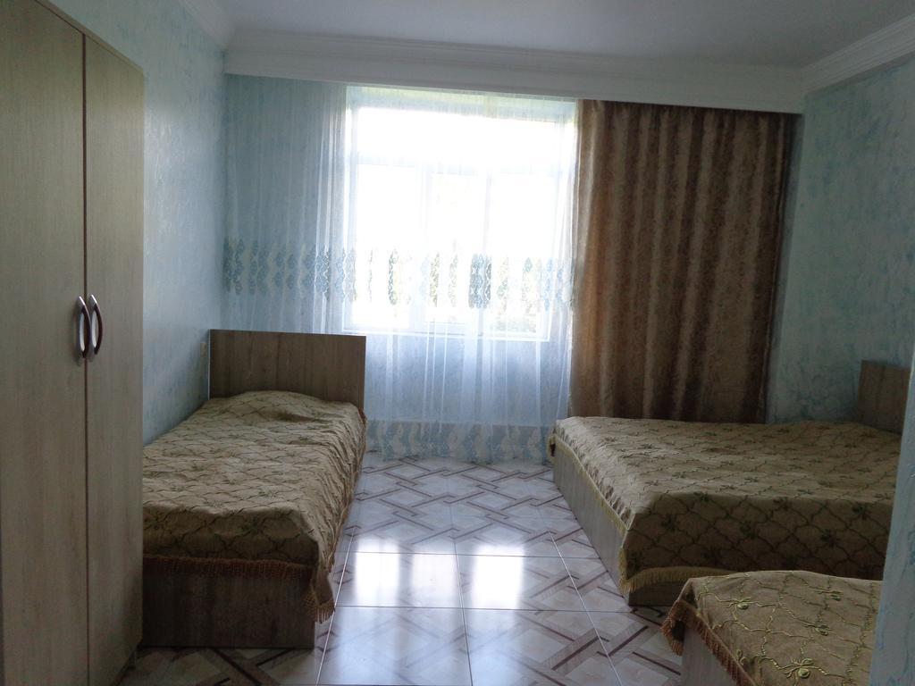 Guest House Vitali Gonio Esterno foto