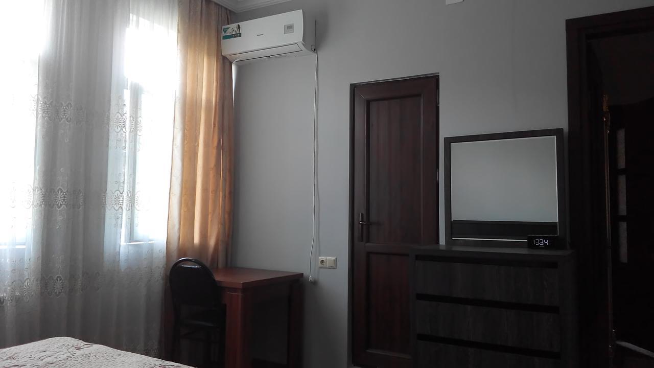 Guest House Vitali Gonio Esterno foto